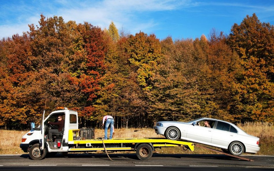 Autocasco z nieuczciwymi warunkami. Rzecznik Finansowy pozywa Uniqa TU