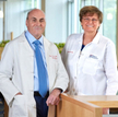 Laureaci Nagrody Nobla z dziedziny medycyny i fizjologii w 2023 roku:  dr Drew Weissman i Katalin Ka