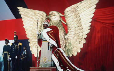 Koronacja Jeana-Bedela Bokassy na cesarza Środkowej Afryki w 1977 r. Ten kawaler francuskiej Legii H
