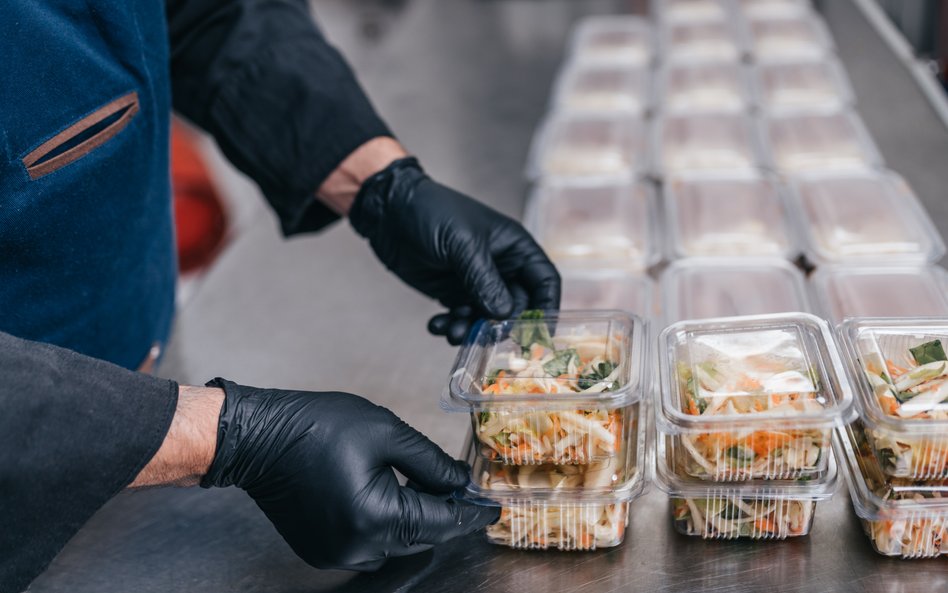 Plastikowa rewolucja nie tylko w produkcji. Koszty poniosą konsumenci