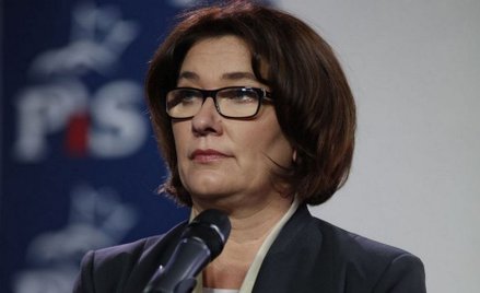 Mazurek: Troje byłych ministrów nie zwróciło nagród