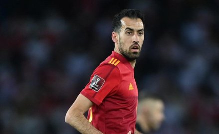 Sergio Busquets może wrócić do gry nie wcześniej niż na mecz z Polską