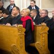 Prezydent Andrzej Duda z małżonką Agatą Kornhauser-Dudą biorą udział we mszy podczas wizyty w Piotrk