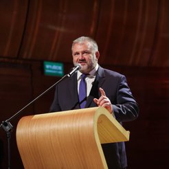 Piotr Szymaniak: Żurek krytykuje „ziobrowy” przepis. Chętnie go jednak stosuje, gdy akurat pasuje
