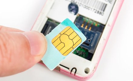 Karty pre-paid kupione przed 25 lipca trzeba zarejestrować do 1 lutego 2017 r.