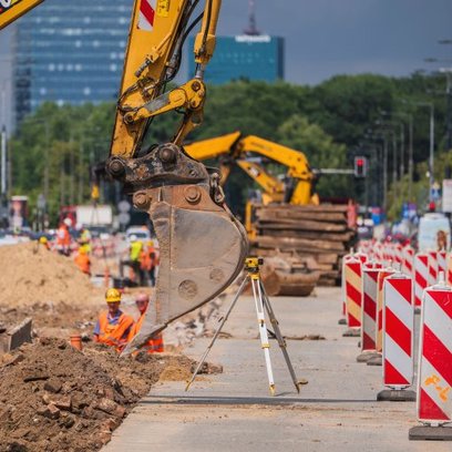 Marszałkowska jest przebudowywana w ramach projektu Nowe Centrum Warszawy.