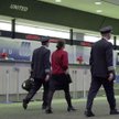 United walczy z dominacją białych pilotów