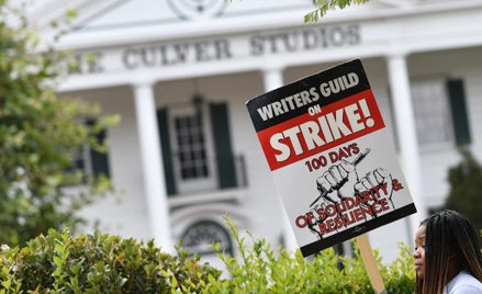 Kończący się strajk jest pierwszym zgodnym protestem scenarzystów i aktorów od 1960 r.