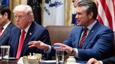 Prezydent Donald Trump i minister wojny Pete Hegseth