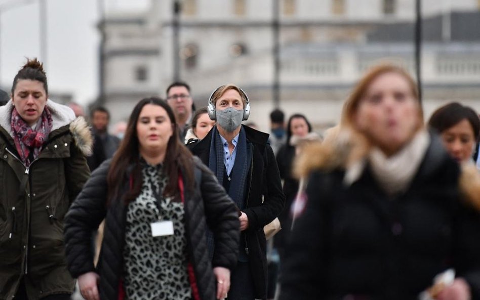 The Guardian: Trudny powrót na rynek