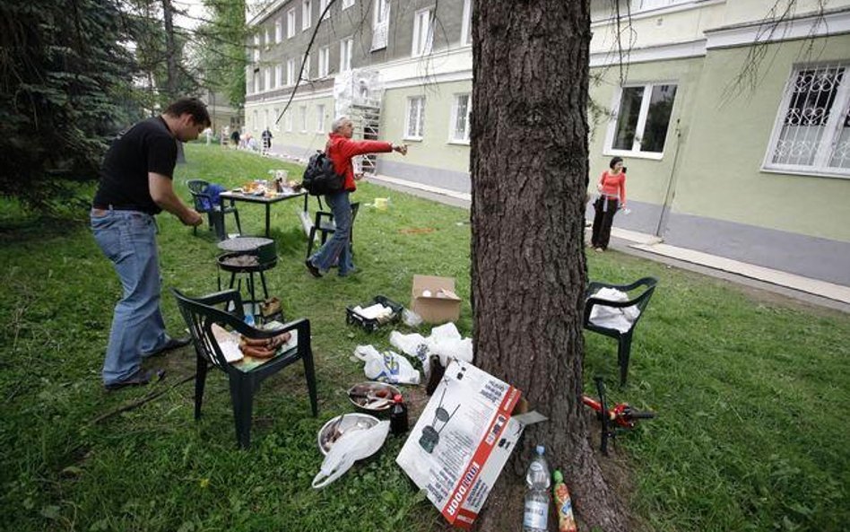 Piec kiełbaski można też na terenie publicznego parku. Prawo tego nie zabrania. Ale i w tym wypadku 