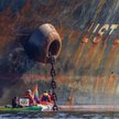 Działacze Greenpeace przykuli się do tankowca z rosyjską ropą