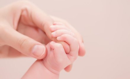 Kambodża zakazuje eksportu kobiecego mleka