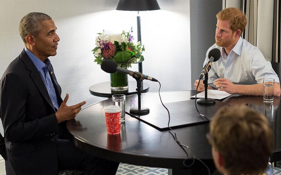 Obama udzielił wywiadu księciu Harry'emu. Mówił o Twitterze