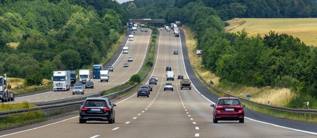 Do przedsiębiorców wysyłane są wezwania do przedstawienia ewidencji przebiegu pojazdu i są porównywa