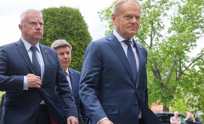 Donald Tusk może mieć mieszane uczucia po najnowszym sondażu