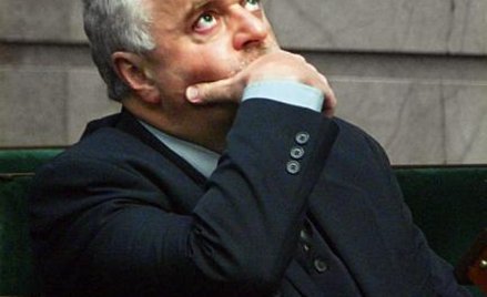 Profesjonalista czy obrońca starego układu