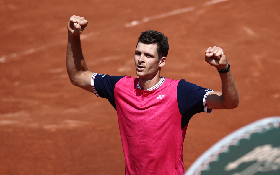 Roland Garros: Hubert Hurkacz z awansem. Chimeryczny, ale uśmiechnięty
