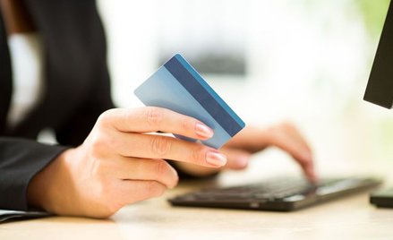 Firmowe zakupy za gotówkę pod lupą fiskusa
