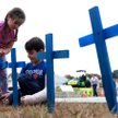 Krzyże dla ofiar w Lewiston, miasteczku w stanie Maine