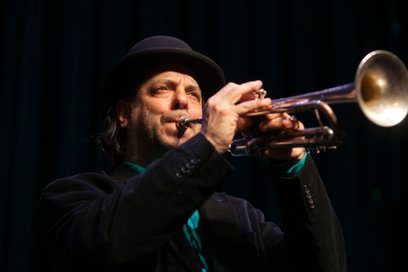 Frank London wystąpi przed publicznością Festiwalu Warszawa Singera 27 sierpnia w Teatrze Kwadrat