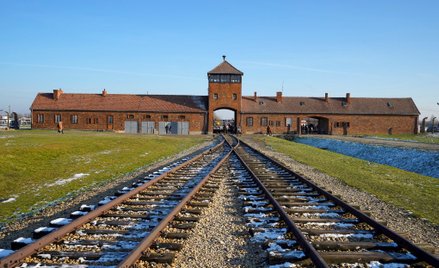 Angela Merkel z pierwszą wizytą w Auschwitz