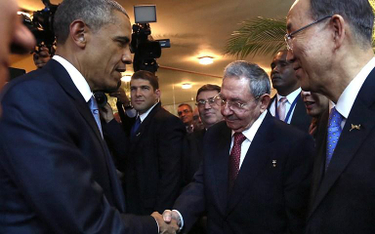 Lody zostały złamane: Barack Obama i Raul Castro, Panama, 11.04.2015