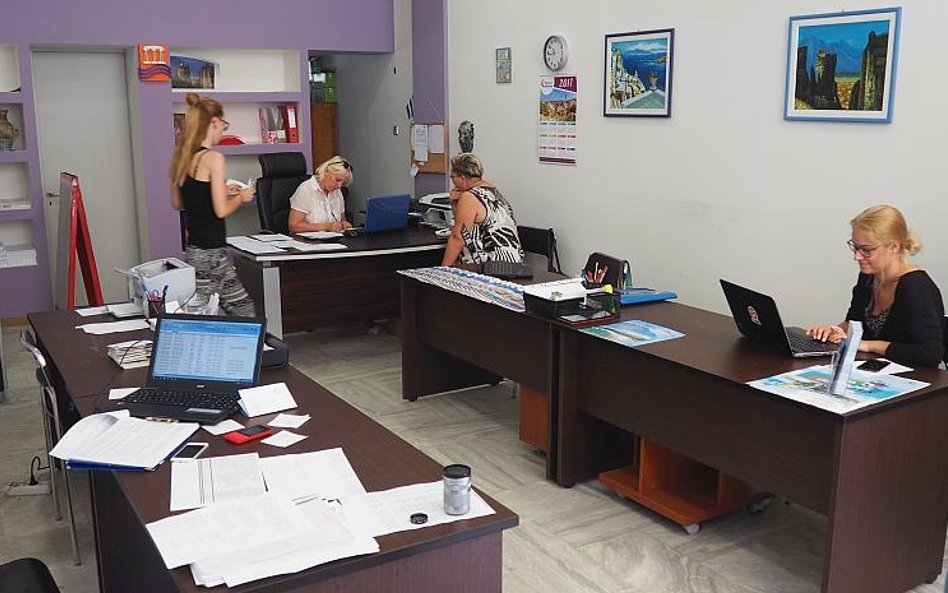 Rezydenci polskich biur podróży dorobili się w tym roku pięklnego biura w centrum Kokkino