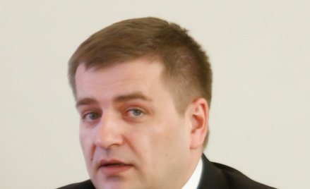 Arłukowicz sobie nie radzi. Komentarze Balickiego (SLD) i Piechy (PiS)