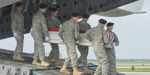 He covered the Polish officer with his own body and died. Donald Trump will honor a soldier