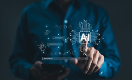 Oddolne wykorzystanie AI i edukacja w zakresie odpowiedzialnego stosowania technologii jest - mimo r