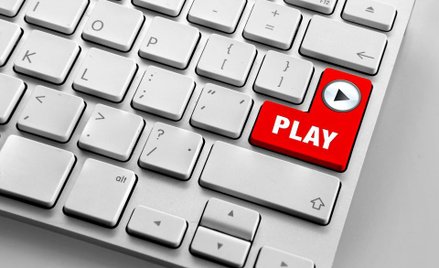 Dyrektywa autorska: małe serwisy internetowe ne będą musiały weryfikować wpisów i utworów