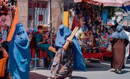 Kabul, dzielnica targowa, 23 sierpnia, siódmy dzień władzy talibów