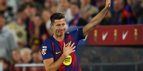Ks. Robert Nęcek: Robert Lewandowski. Człowiek kompletny, piłkarz świetny