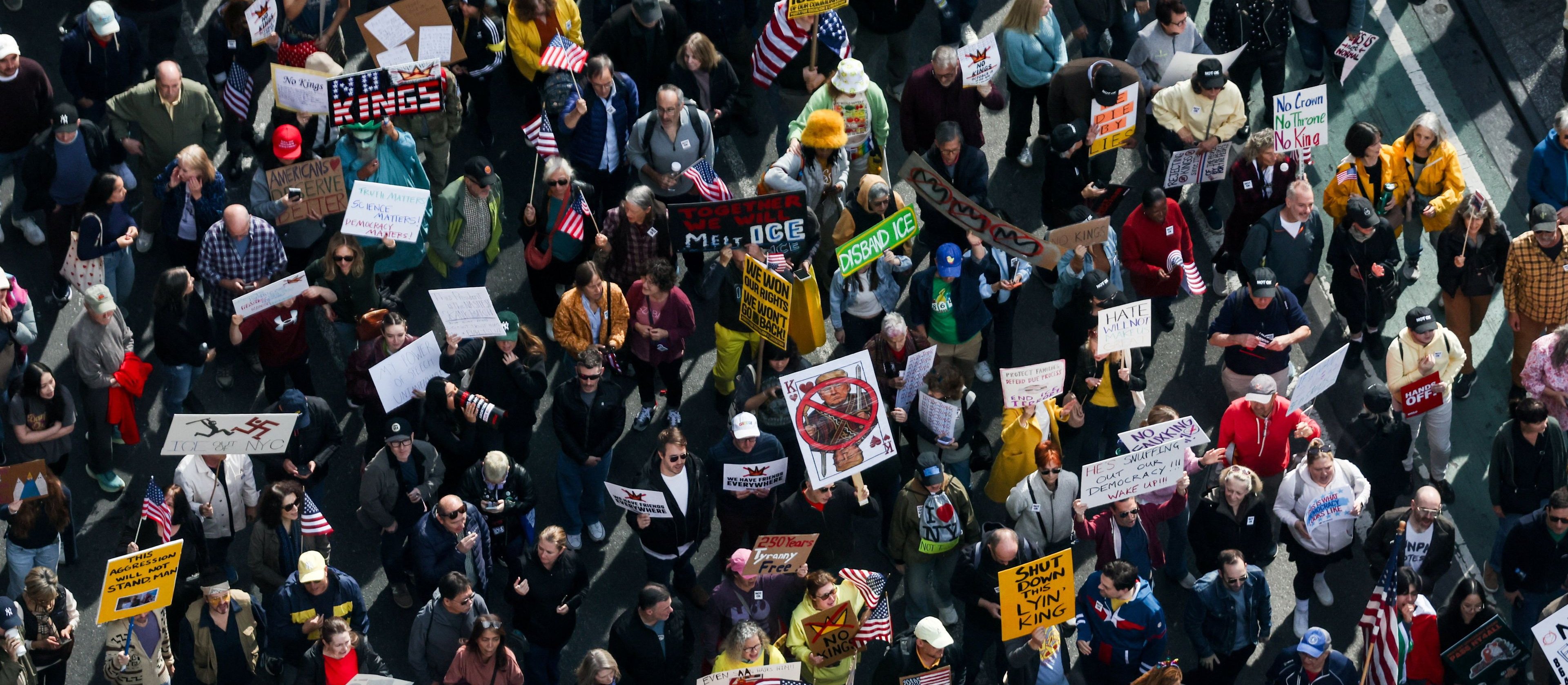 Masowe protesty przeciwko polityce Donalda Trumpa. W USA manifestują pod hasłem „Żadnych królów”