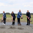 Minister funduszy i polityki regionalnej Grzegorz Puda (drugi z prawej), prezydent Mysłowic Dariusz 