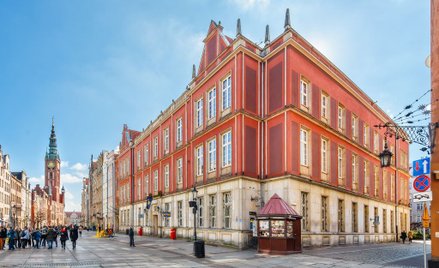 Widok na nieruchomość od ul.Długiej i Pocztowej
