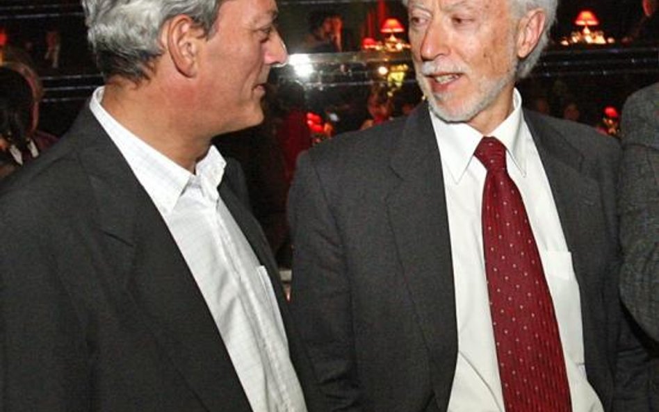 Paul Auster (z lewej) i J.M. Coetzee w Portugalii w 2008 roku, gdzie poznali się, gdy pracowali w ju