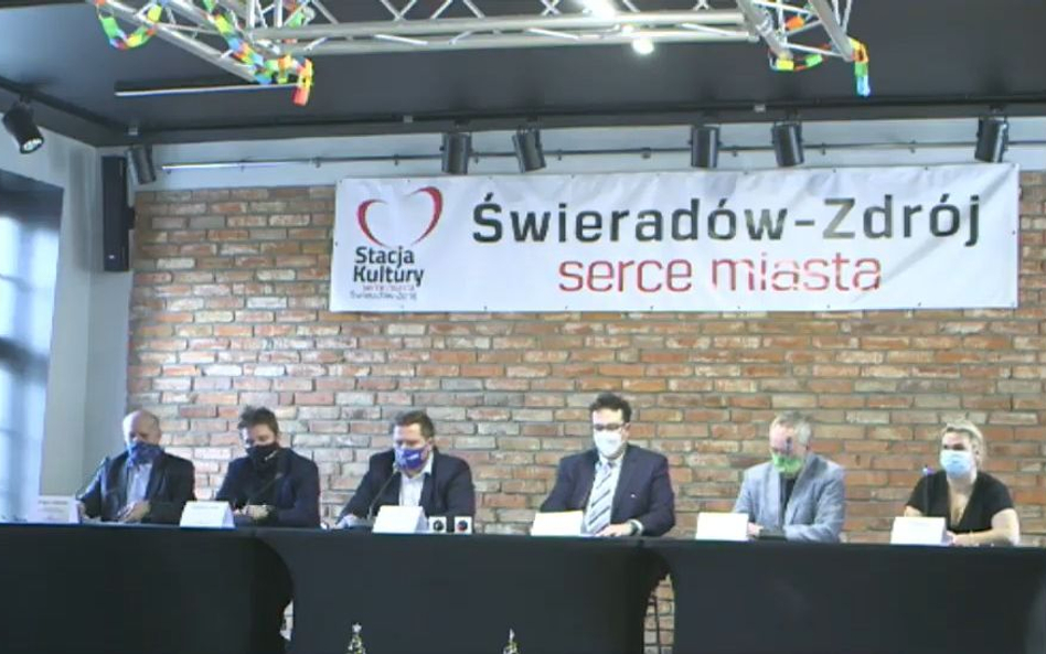 Apel: Hotele nie zakażają, wręcz mogą leczyć