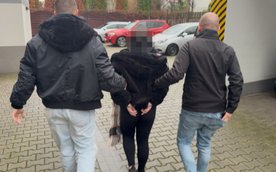 Wśród zatrzyamanych znalazła się też młoda kobieta