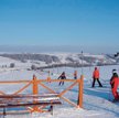 Stok Bobliwo oferuje trasę o długości 650 metrów, jedną z najdłuższych w regionie