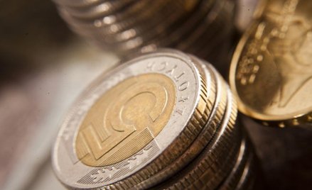 Mniejsza od założonej przez rząd popularność OFE to dla państwowej kiesy perspektywa dodatkowych kor