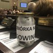 "Solidarni z Gowinem". Politycy drwią z wicepremiera
