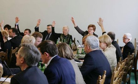 Potrzebna zgoda większości