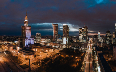 Zagraniczni inwestorzy gorzej oceniają Polskę: nieprzewidywalna