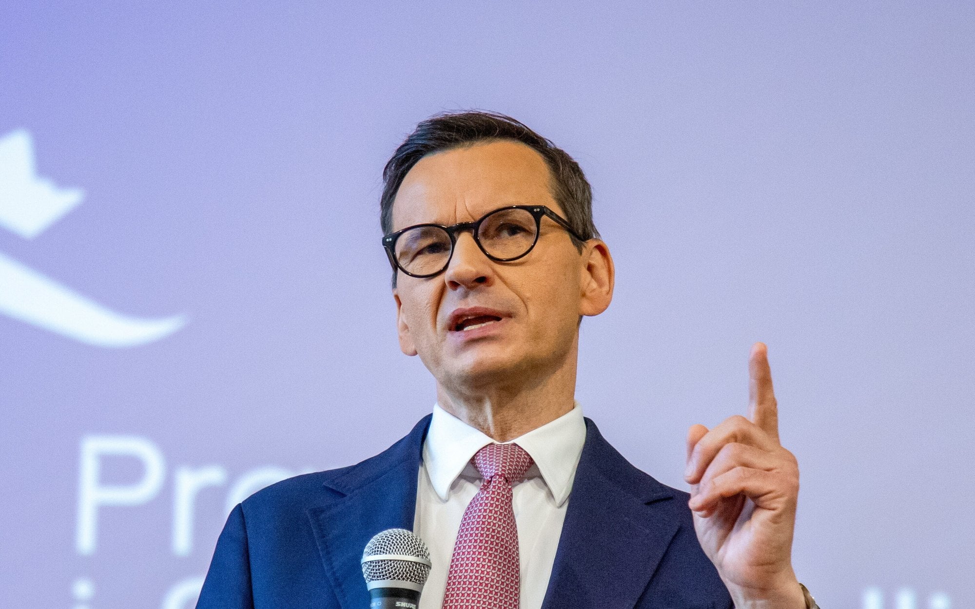 Jak wyglądałby Sejm, gdyby doszło do rozłamu w PiS. Partia Morawieckiego powyżej progu