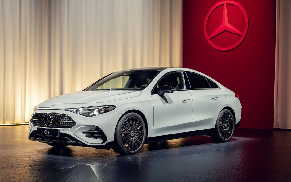 Nowy Mercedes CLA początkowo dostępny będzie z napędem elektrycznym, ale w tym roku pojawią się równ