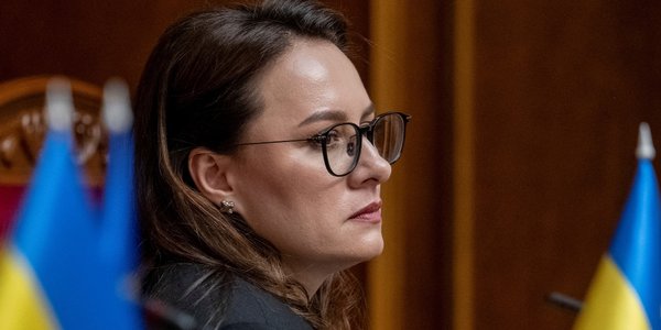 Komentator: Rezygnacja premier Ukrainy to zabieg wizerunkowy Zełenskiego