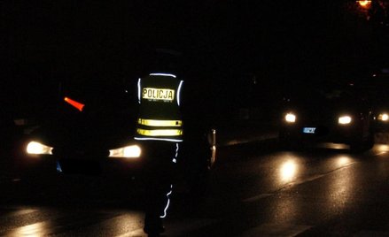 Obława na gwałciciela z miejscowości Skoki trwała całą dobę. Został zatrzymany w sobotę. Grozi mu do