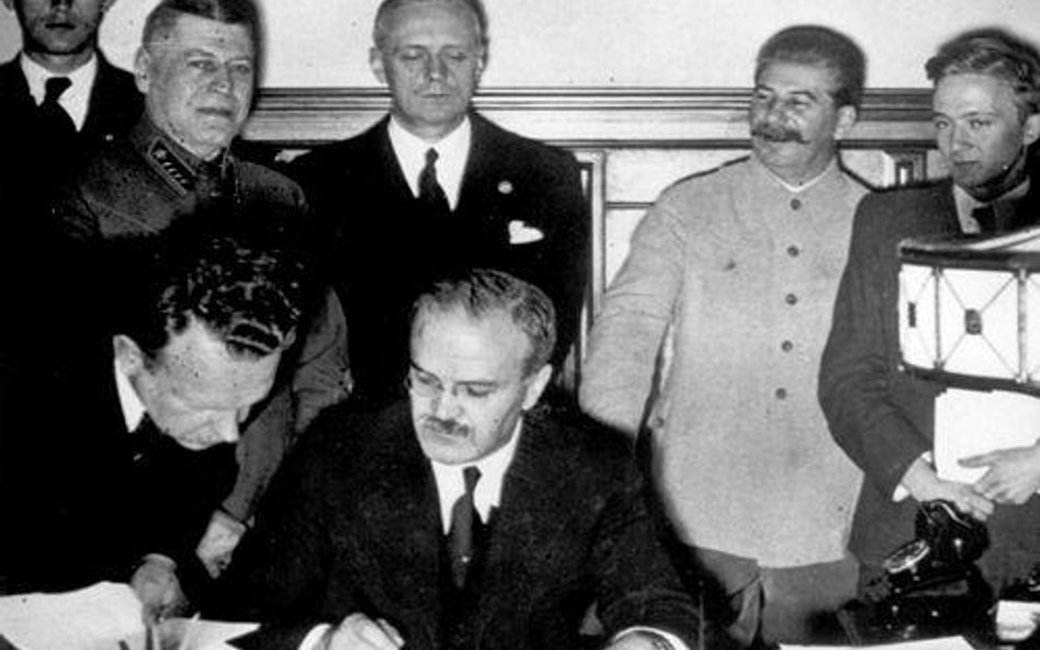 Rosjanie bronią układu z Hitlerem